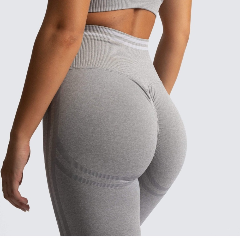 DOYOUEVEN Scrunch Leggings